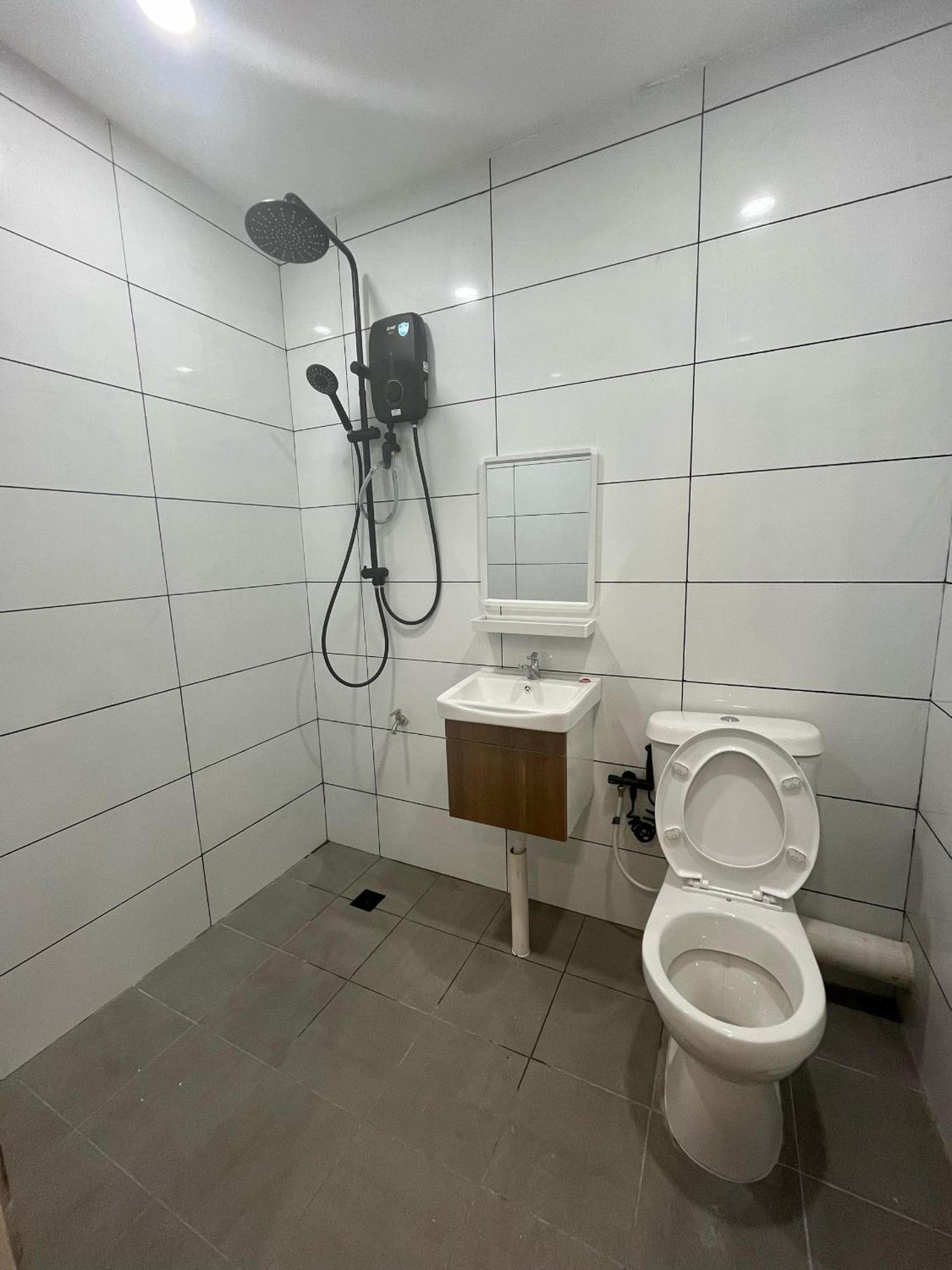 Halo Hotel Семпорна Экстерьер фото