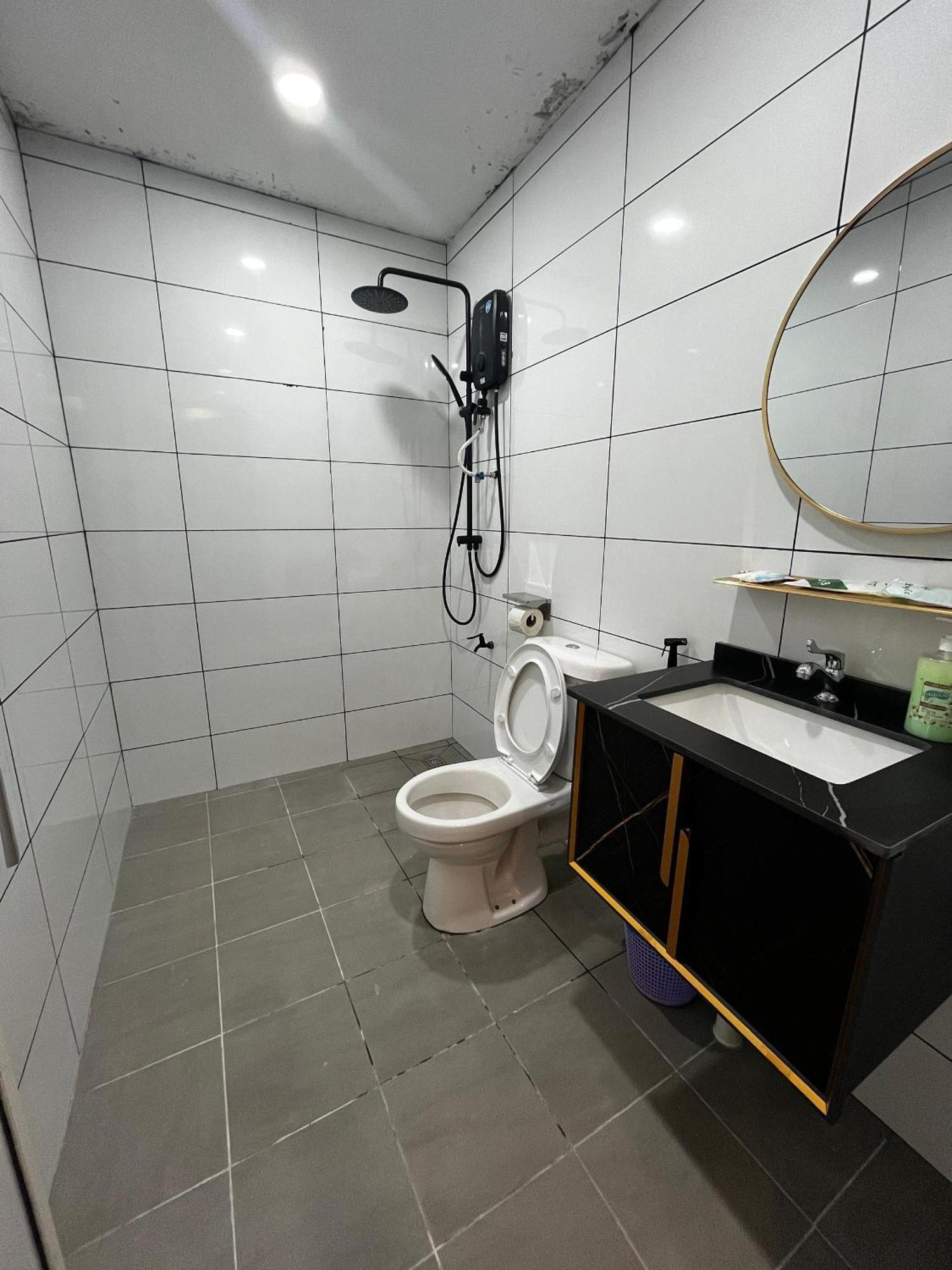 Halo Hotel Семпорна Экстерьер фото